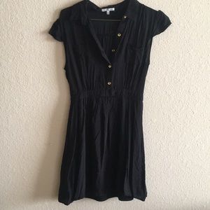 Black dress w/ synched waist &collar